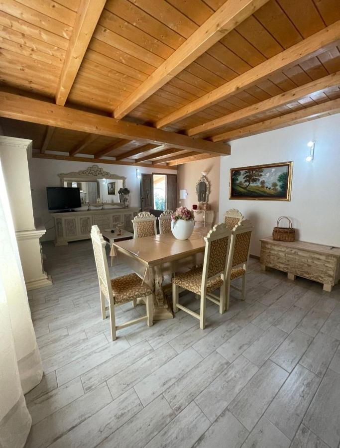 Il Casale Villa Budoni Dış mekan fotoğraf